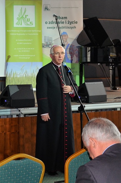 foto: Wystąpienie Metropolity Częstochowskiego, księdza biskupa Wacława Depo