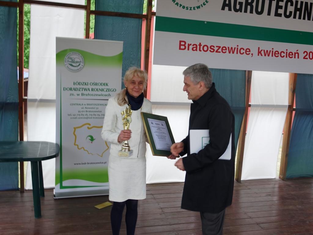 Halina Zimoch, właściciel firmy ZIMEX, Tomasz Nowicki – dyrektor Oddziału Regionalnego KRUS w Łodzi.