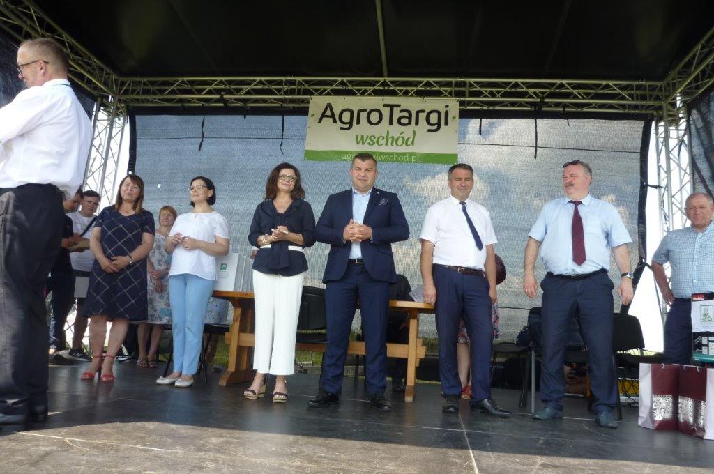 Wręczenie nagród w konkursie wiedzy o bhp dla uczniów szkół rolniczych