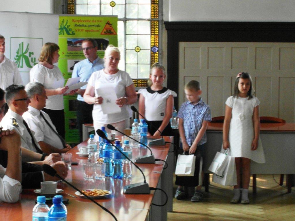 Podsumowanie konkursu BGR i plastycznego dla dzieci w powiecie oleskim