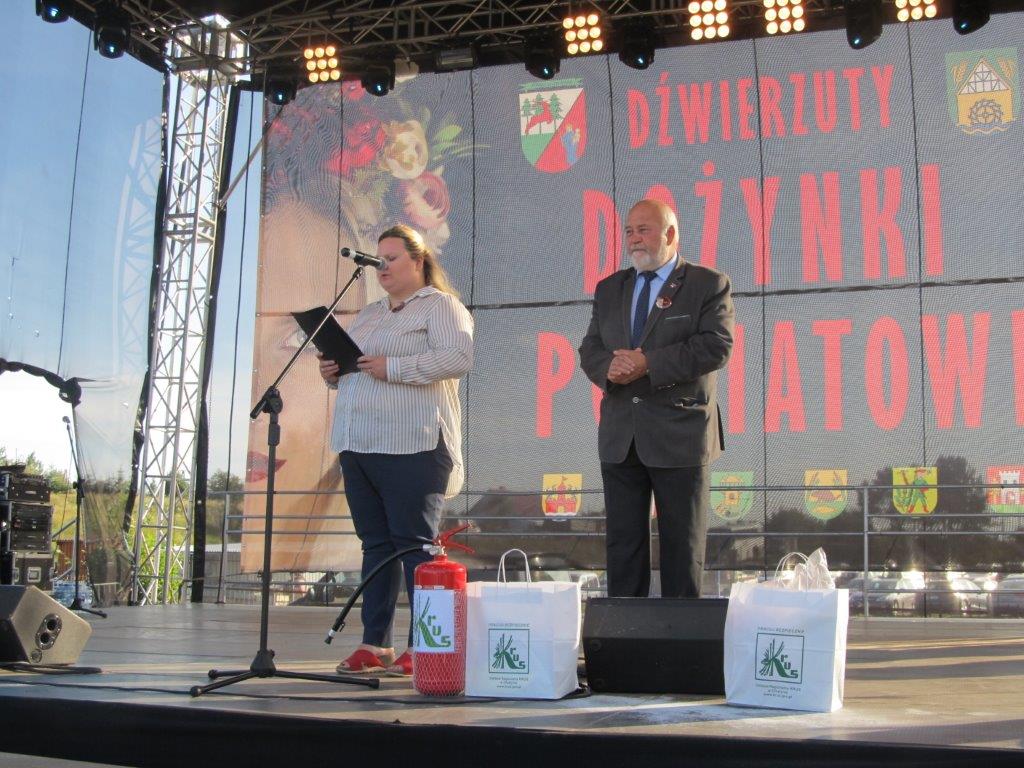 Dożynki powiatowe w Dźwierzutach