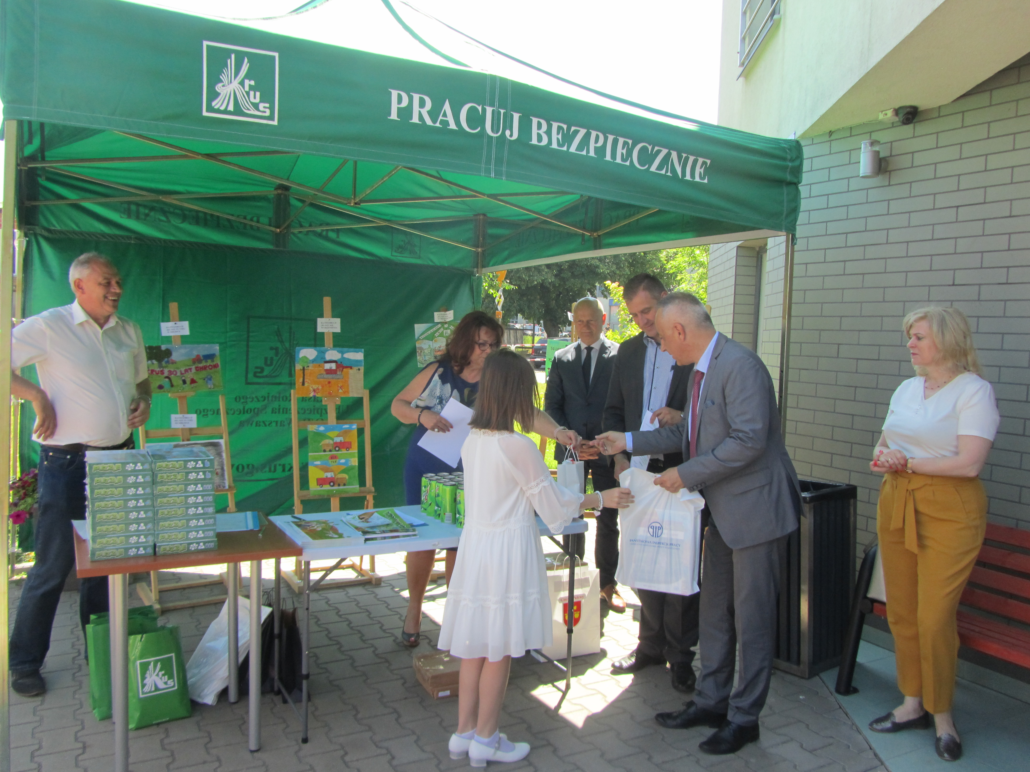 PT KRUS w Grójcu. Podsumowanie konkursu plastycznego