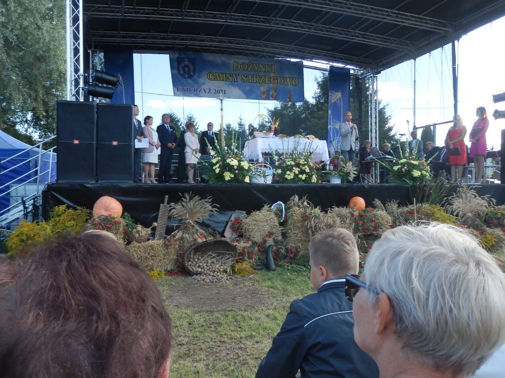 Przemówienie senatora Jana Marii Jackowskiego do uczestników dożynek