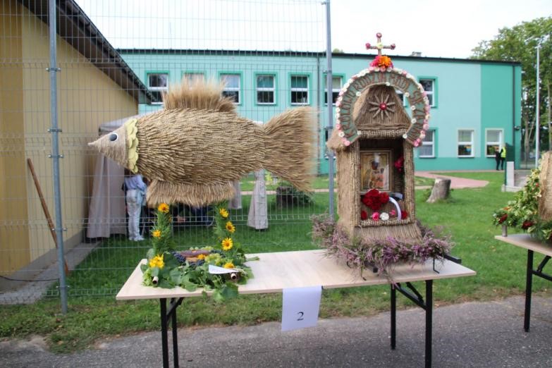 Dożynki gminy Skórzec - wieńce dożynkowe