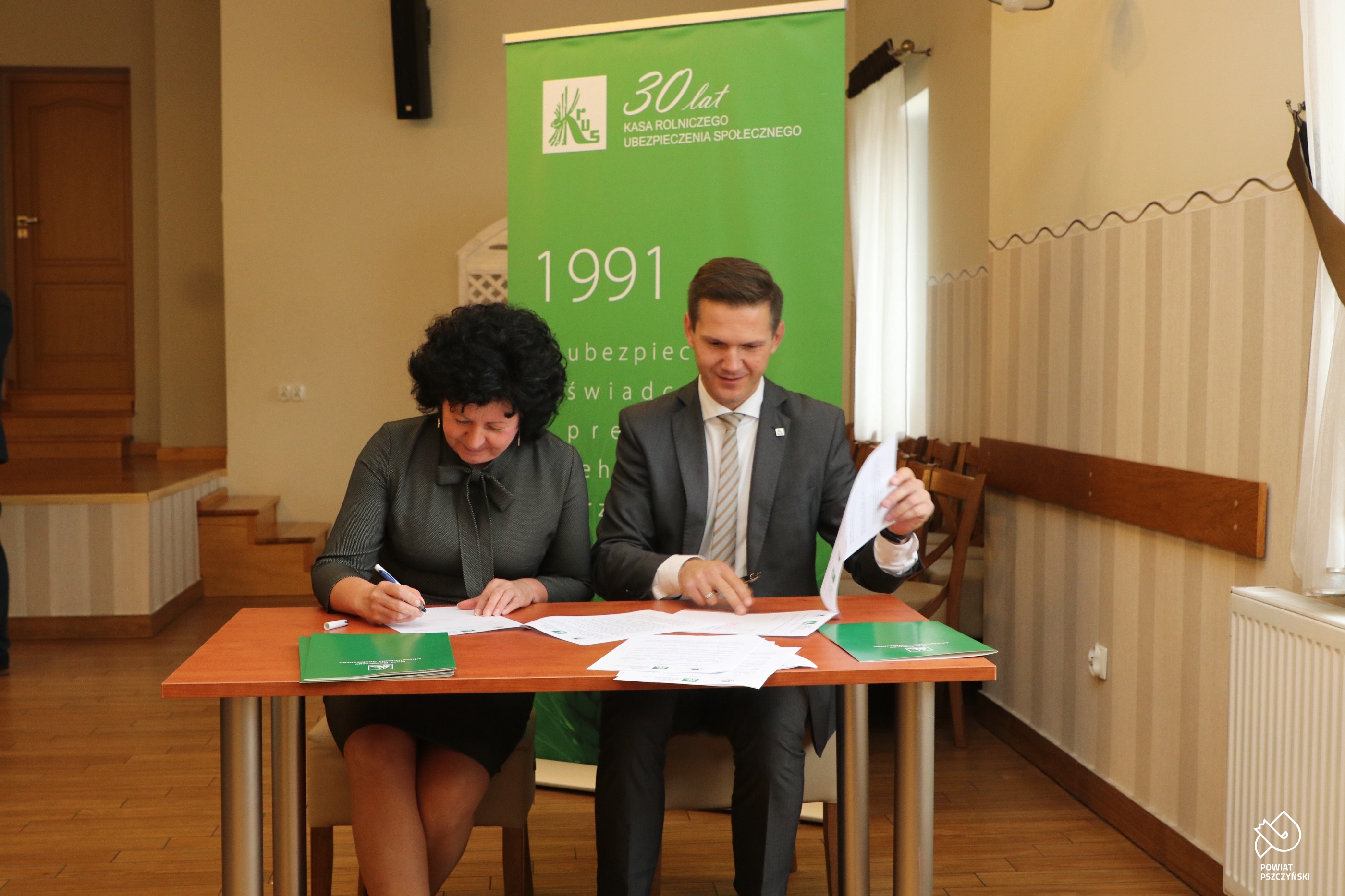 Podpisanie porozumienia o współpracy pomiędzy Oddziałem Regionalnym KRUS w Częstochowie  a Samorządami z Powiatu Pszczyńskiego