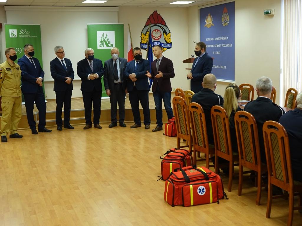 Wręczenie zestawów ratownictwa przedmedycznego jednostkom OSP z terenu województwa łódzkiego