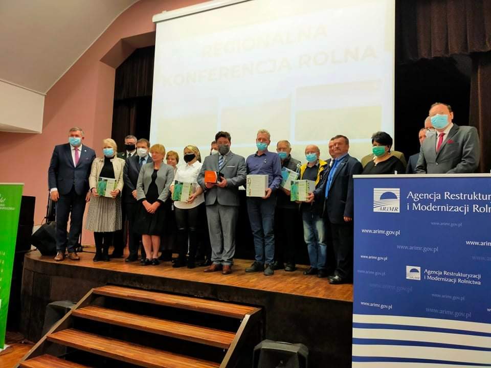 Regionalna Konferencja Rolna w Kartuzach - Laureaci konkursu wiedzy o bhp