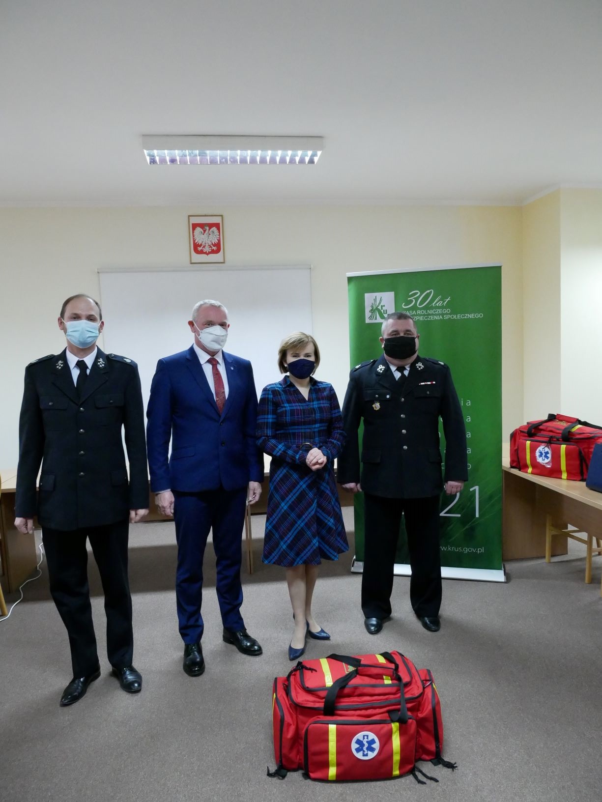 Wręczenie zestawów ratownictwa przedmedycznego Ochotniczym Strażom Pożarnym z województwa świętokrzyskiego