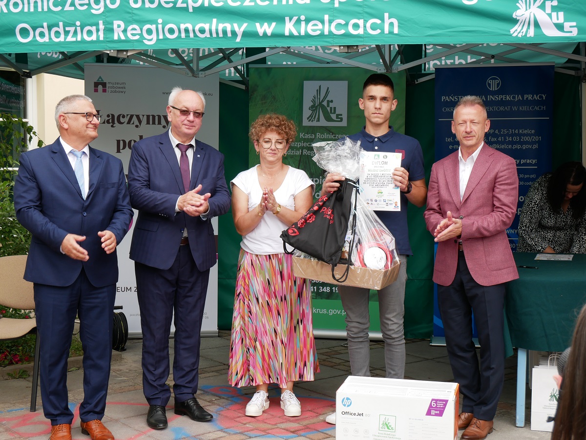 Oddział Regionalny KRUS w Kielcach - Podsumowanie etapu wojewódzkiego konkursów KRUS dla dzieci