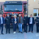 Przekazanie torby ratownictwa przedlekarskiego OSP w Wierzbnie